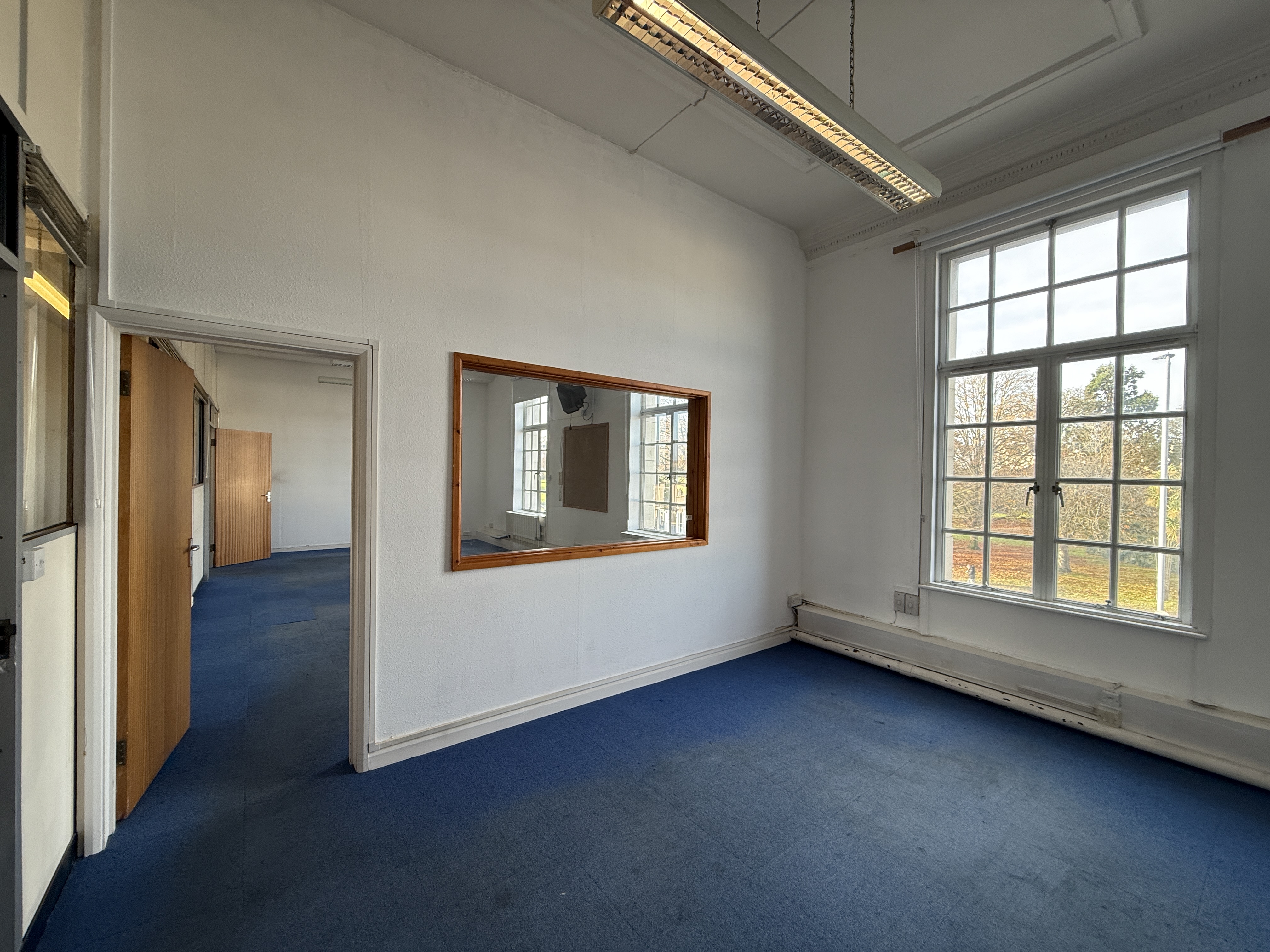 Office in Newton Abbot - photo 3